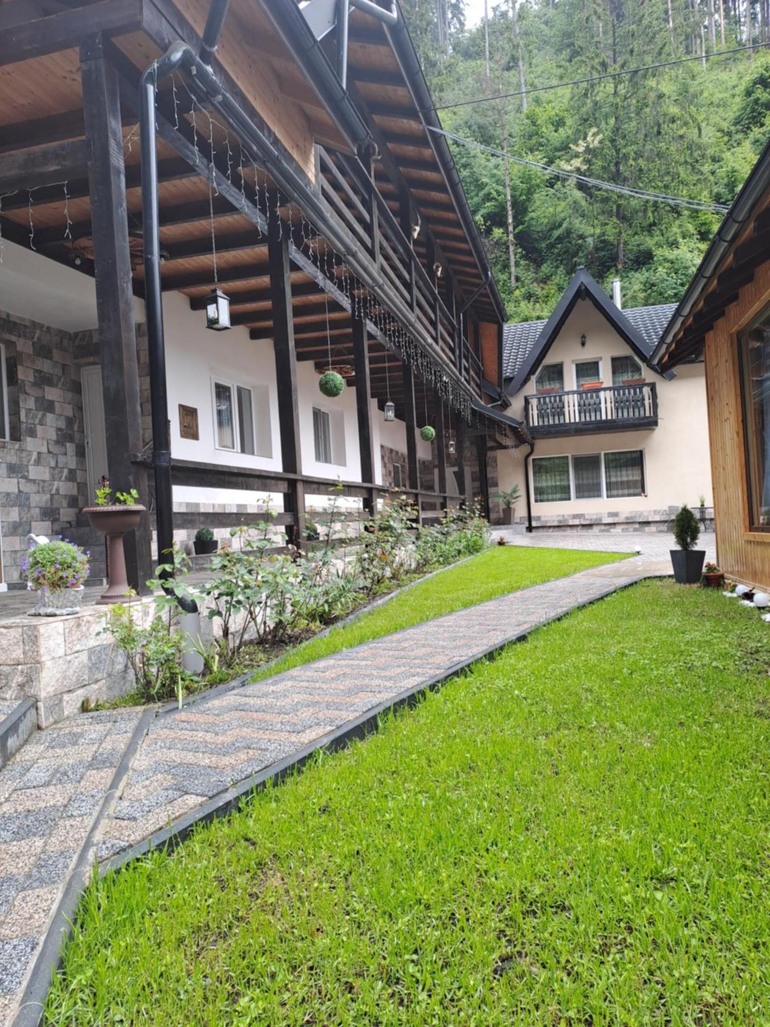Casa Raul Villa Rucăr Eksteriør billede